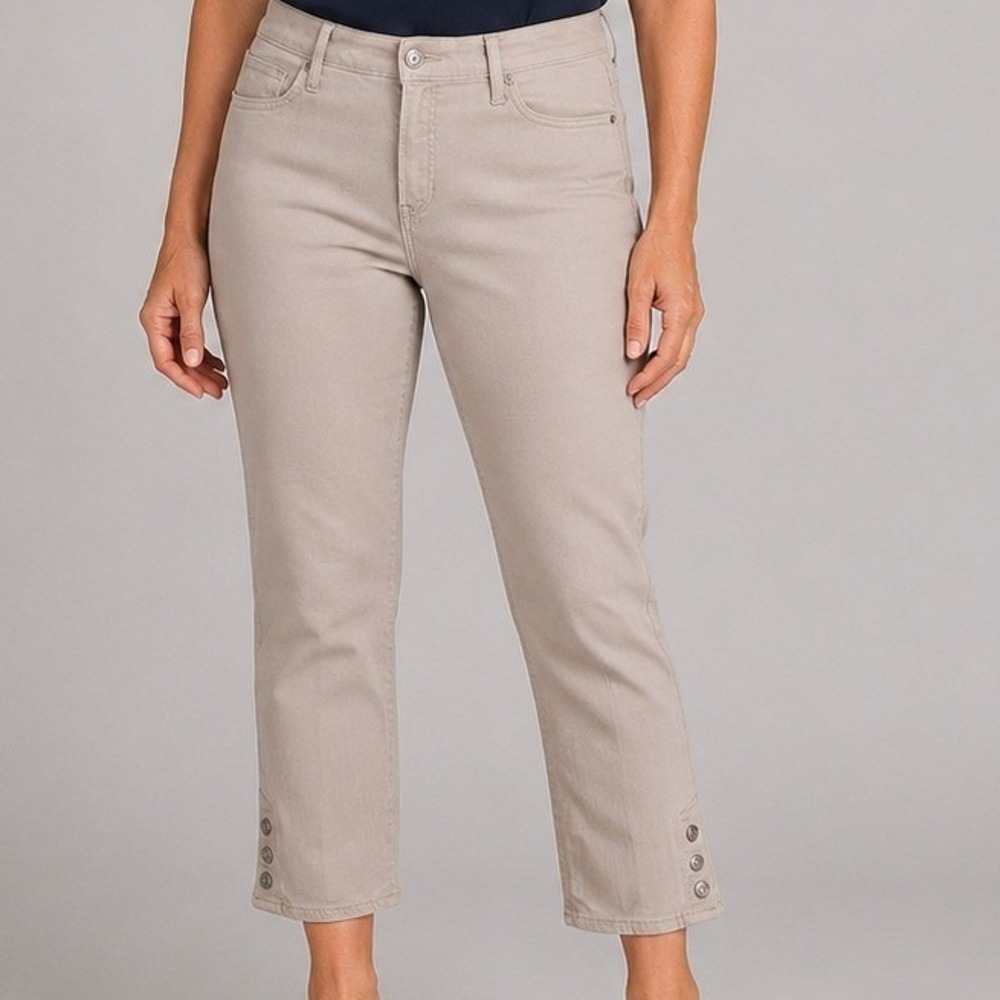 Chico's Women's Jeans Approx M Beige So Slimming Girlfriend Crop Button Hem